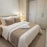 Vgfun215- 1 Quarto- 1wc- Pe Na Areia - Vista Mar - Do Futuro Apartamento